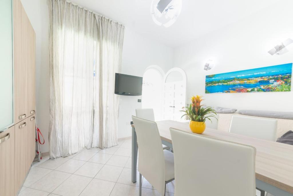 Tra Centro E Mare Apartment Ischia